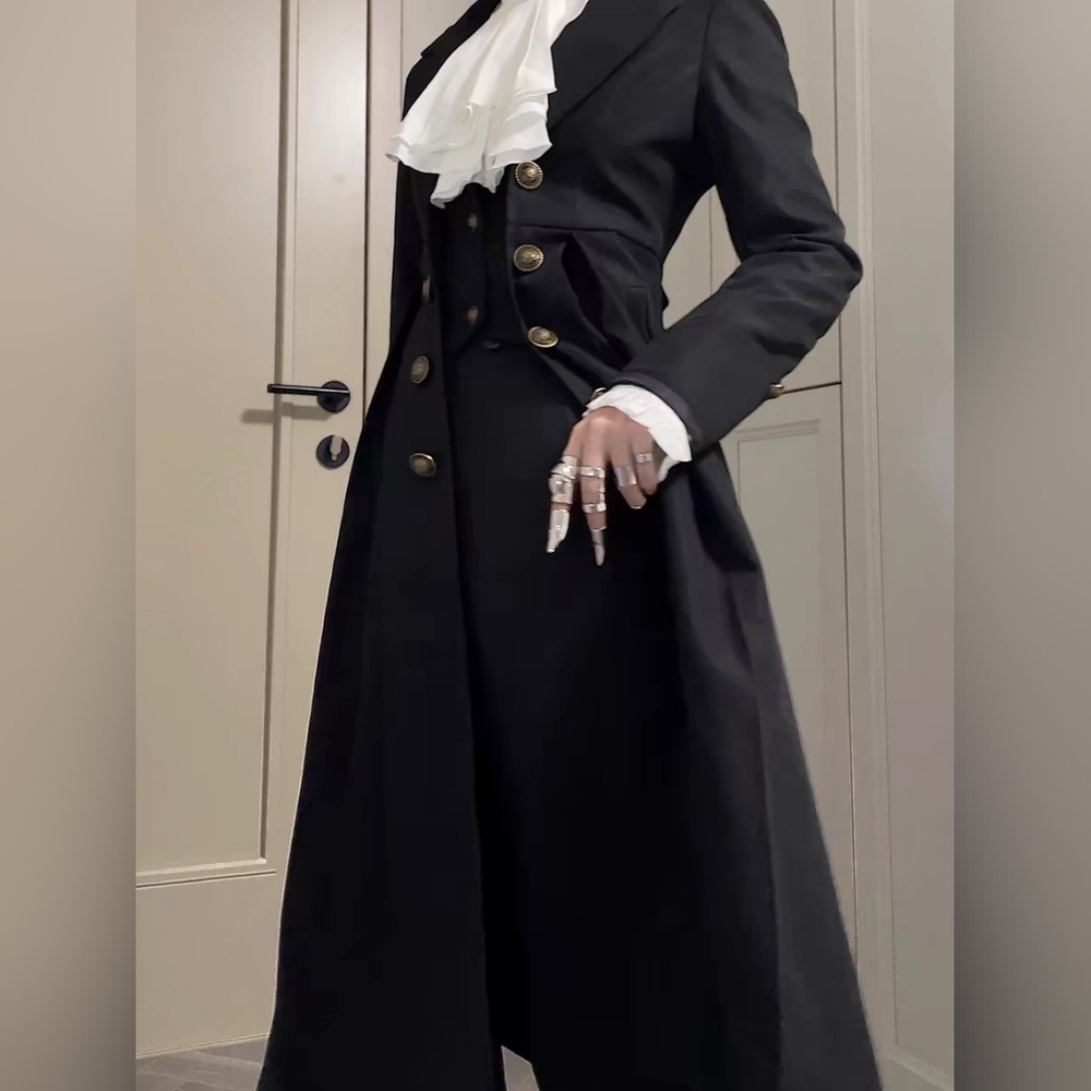 Black coat